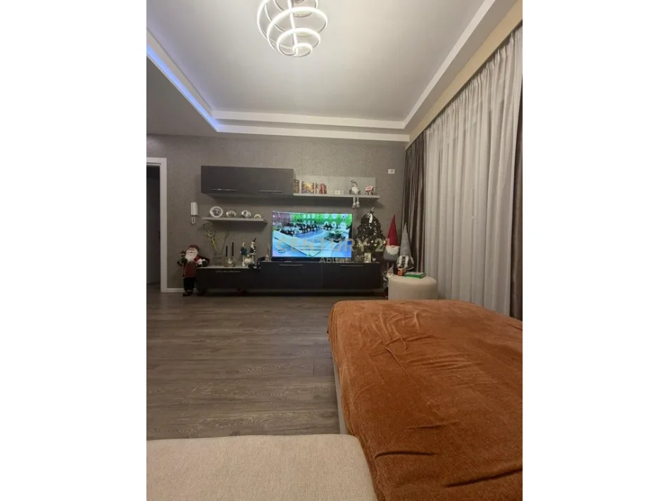 Tirane, shitet apartament 2+1 Kati 4, 97 m² 215.000 € (Kodra e Diellit)