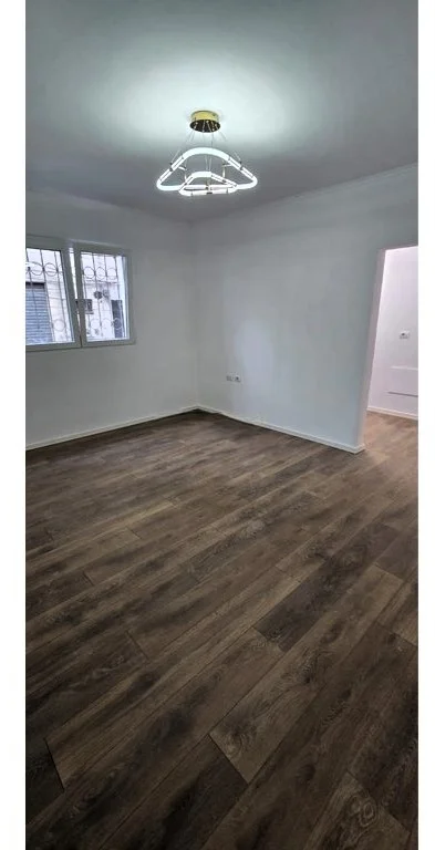 Tirane, shitet apartament 1+1 Kati 1, 57 m² 137.000 € (ALI DEMI)