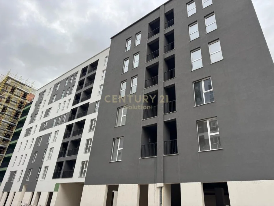 Tirane, shitet apartament 1+1 Kati 3, 60 m² 105.000 € 