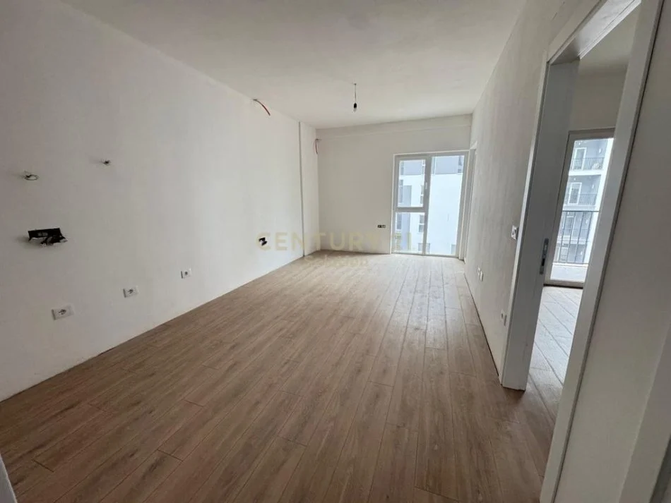 Tirane, shitet apartament 1+1 Kati 3, 60 m² 105.000 € 