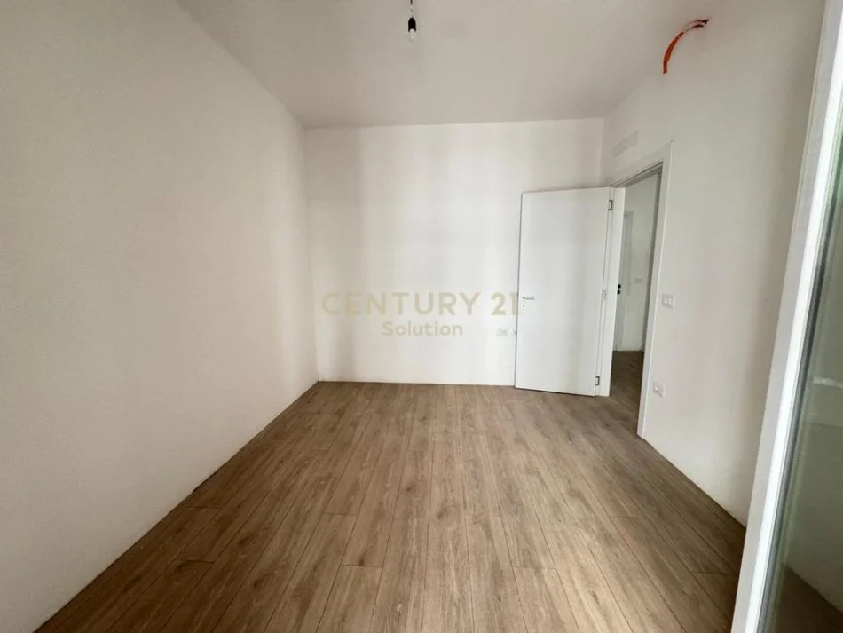 Tirane, shitet apartament 1+1 Kati 3, 60 m² 105.000 € 