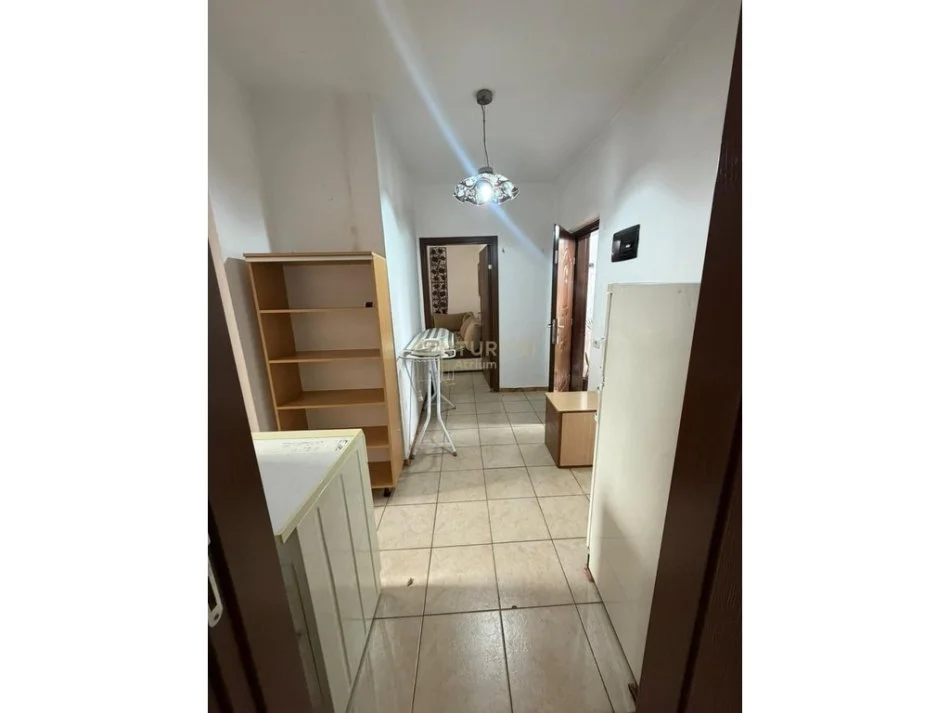 Tirane, shitet apartament 1+1 Kati 3, 57 m² 120.000 € 