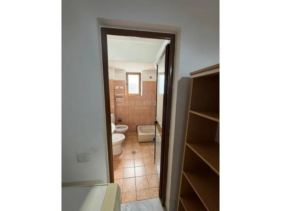 Tirane, shitet apartament 1+1 Kati 3, 57 m² 120.000 € 