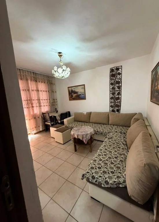Tirane, shitet apartament 1+1 Kati 3, 57 m² 120.000 € (MINE PEZA)
