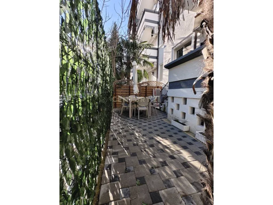 Durres, shes apartament 1+1 ,