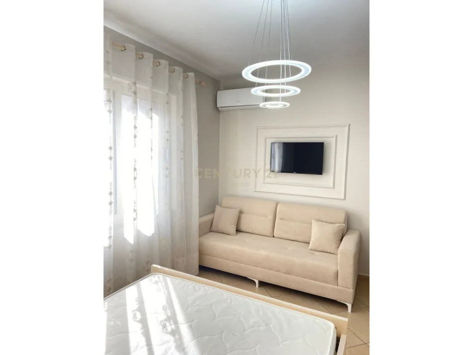 Durres, shitet apartament 1+1 Kati 4, 78.000 € (Plazh,Durres)