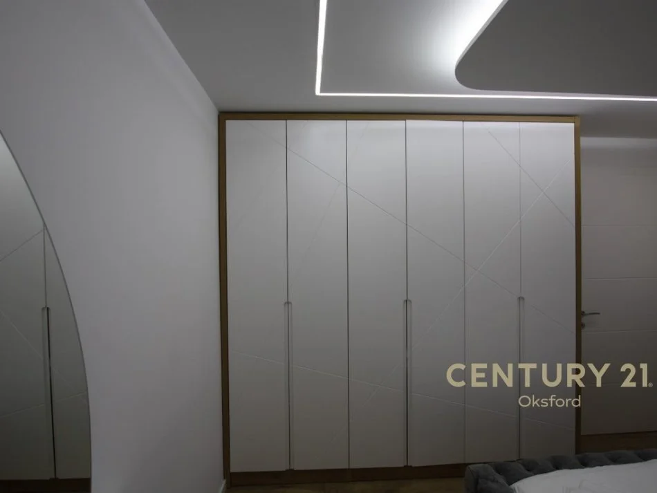 Tirane, jepet me qera apartament 1+1 Kati 0, 63 m² 650 € (21 dhjetori)