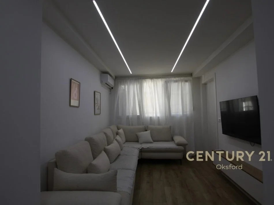 Tirane, jepet me qera apartament 1+1 Kati 0, 63 m² 650 € (21 dhjetori)