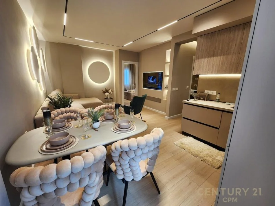 Tirane, jepet me qera apartament 1+1 Kati 7, 60 m² 1.000 € (liqeni tiranes)