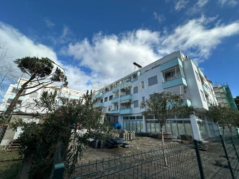 Durres, shitet apartament 1+1 Kati 2, 60 m² 115.000 € (mali i robit)