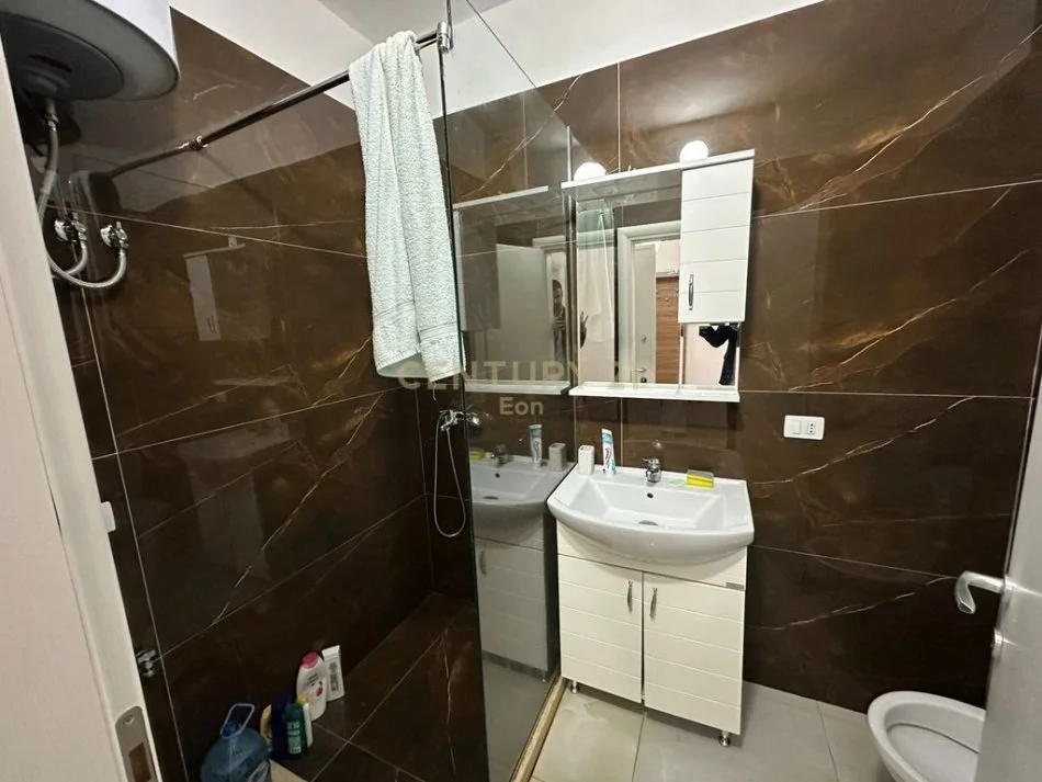 Durres, shitet apartament 1+1 Kati 2, 60 m² 115.000 € (mali i robit)