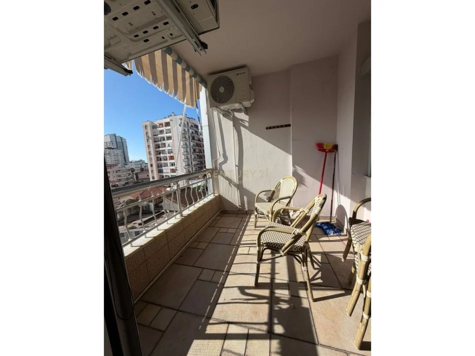 Durres, shitet apartament 2+1 Kati 6, 140 m² (Bashkia,Durres)