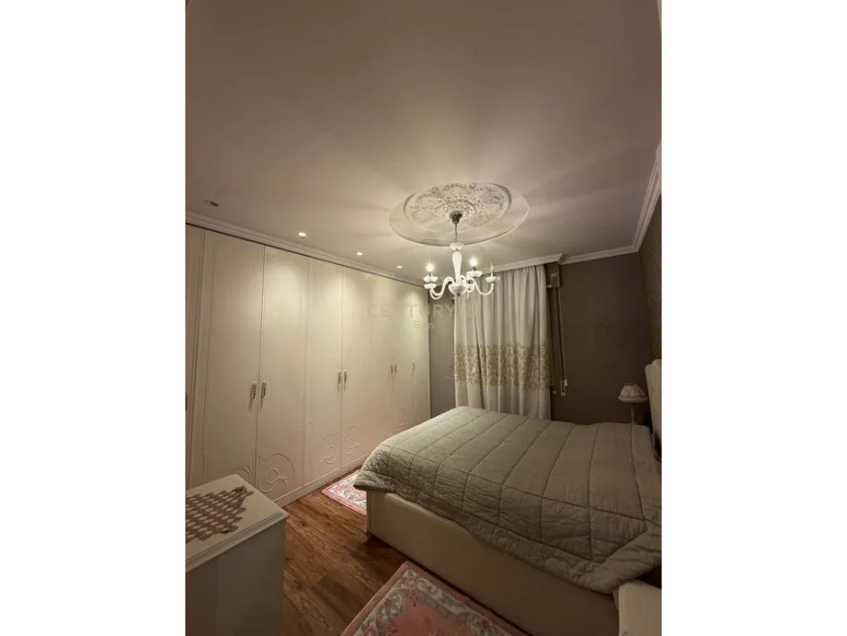 Durres, shitet apartament 2+1 Kati 6, 140 m² (Bashkia,Durres)