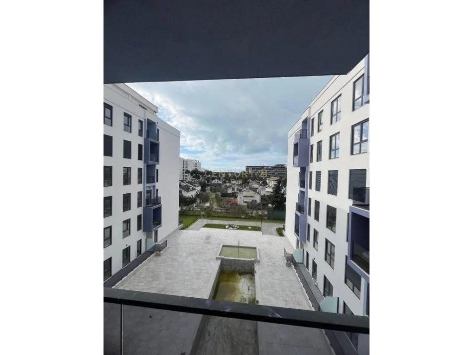 Durres, shitet apartament 2+1 Kati 3, 65 m² 100.000 € (golem)