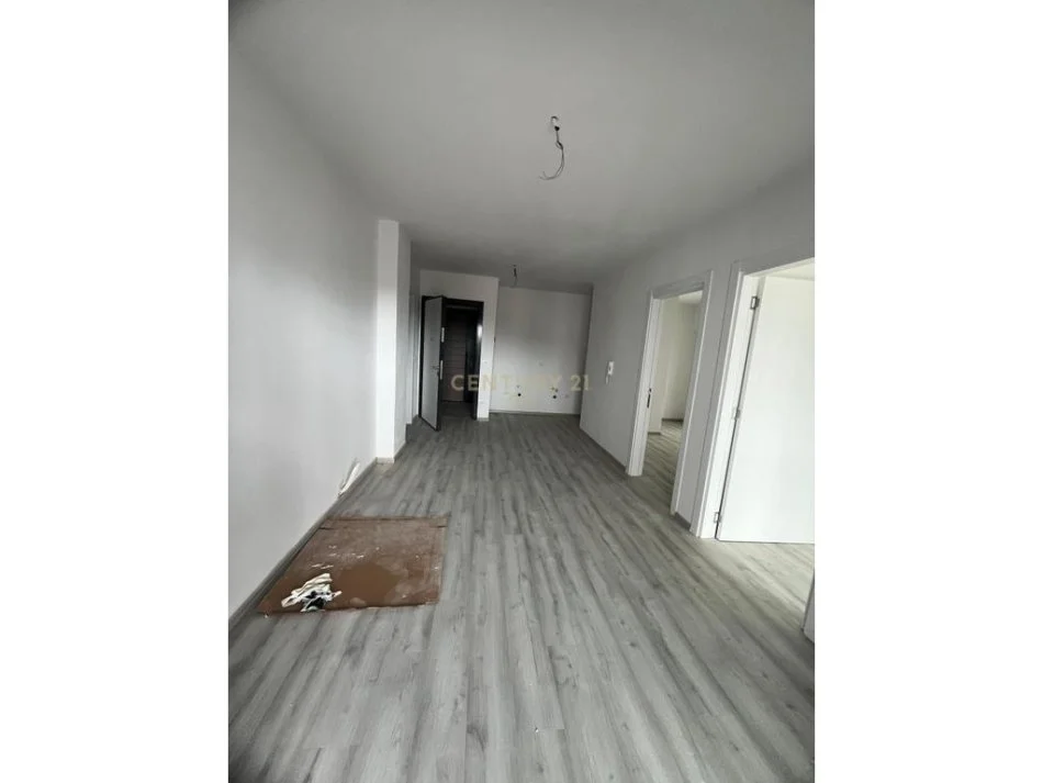 Durres, shitet apartament 2+1 Kati 3, 65 m² 100.000 € (golem)
