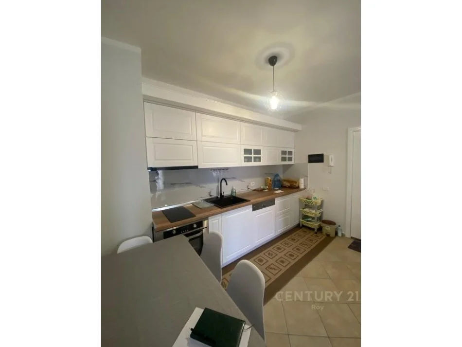 Durres, shitet apartament 1+1 Kati 1, 72 m² 105.000 € (Spitali,Durres)