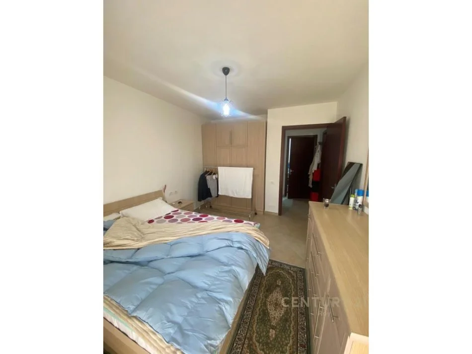 Durres, shitet apartament 1+1 Kati 1, 72 m² 105.000 € (Spitali,Durres)