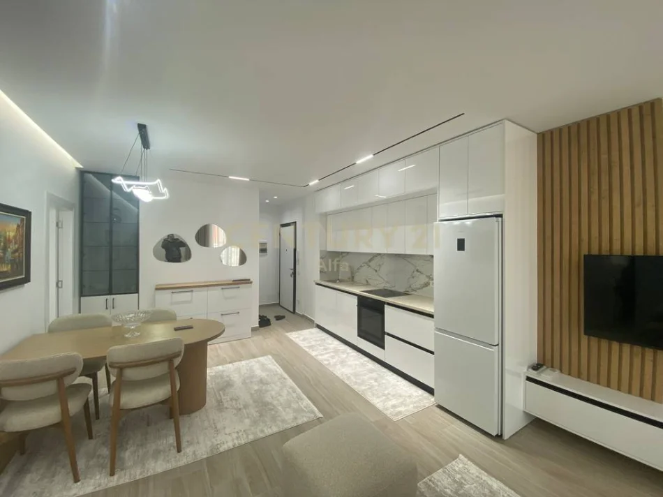 Tirane, jepet me qera apartament 2+1 Kati 7, 105 m² 1.300 € (në Rezidencën “Mine Peza”)