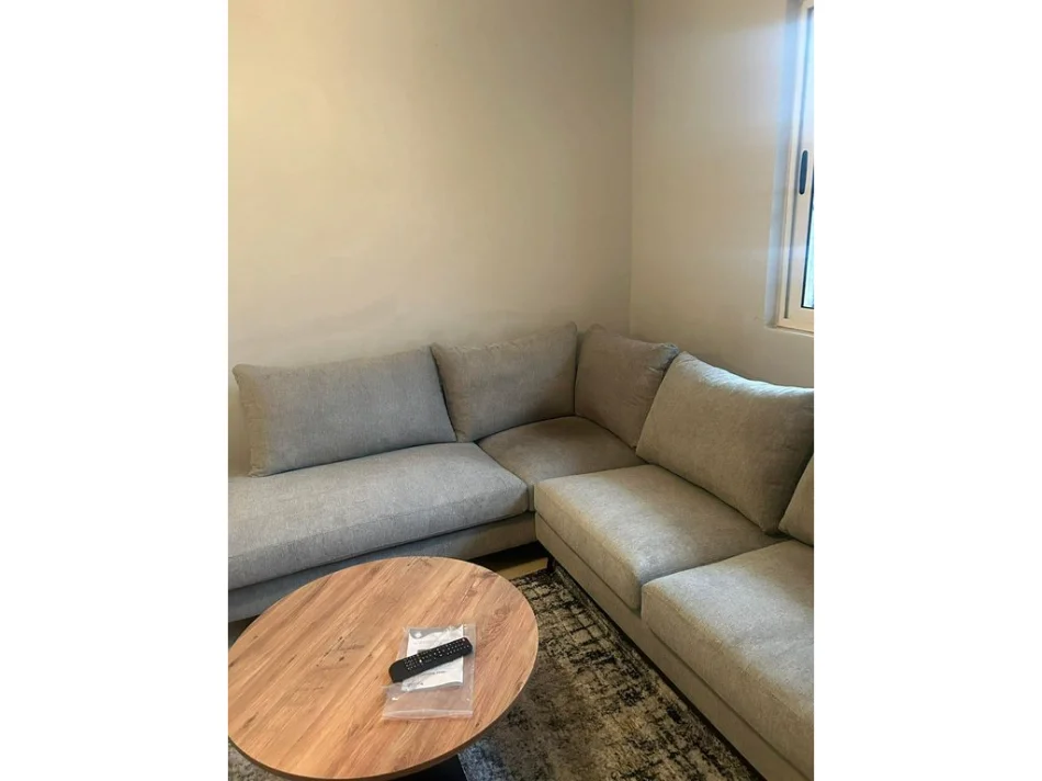 Tirane, jepet me qera apartament 2+1 Kati 1, 80 m² 450 € (pranë Terminalit të Ri)