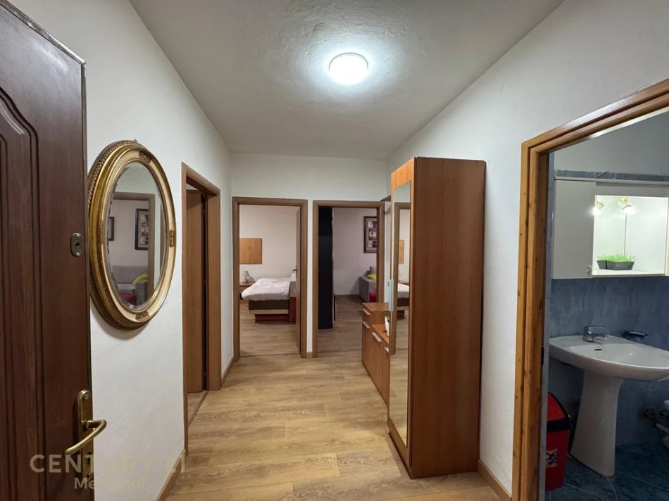 Tirane, shitet apartament 2+1 Kati 4, 71 m² 135.000 € 