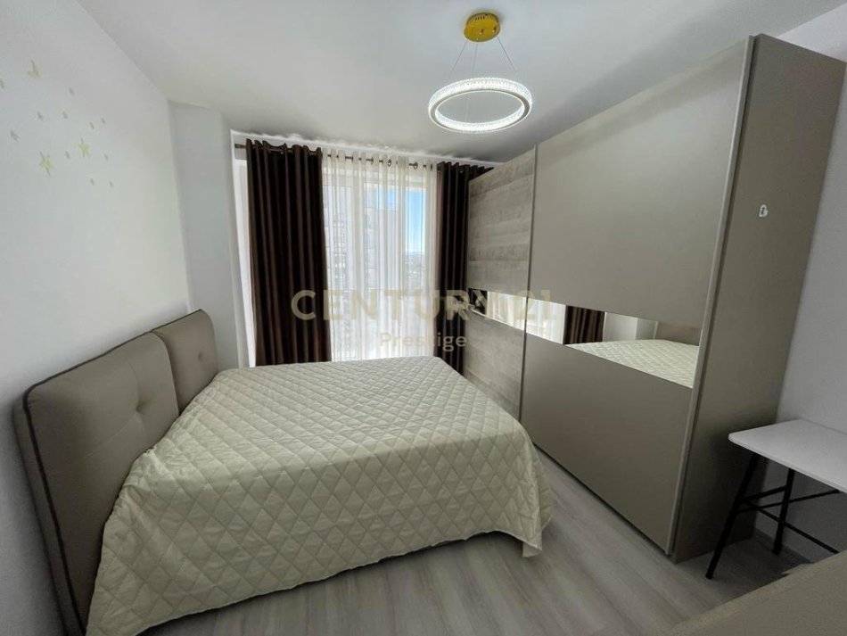 Tirane, shitet apartament 2+1 Kati 5, 119 m² 210.000 € (Fusha e Aviacionit)