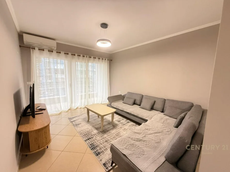 Tirane, shitet apartament 2+1 Kati 2, 99 m² 198.780 € (don bosko)