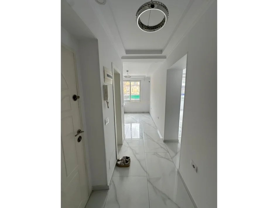 Tirane, jepet me qera apartament 1+1 Kati 2, 50 m² 500 € 