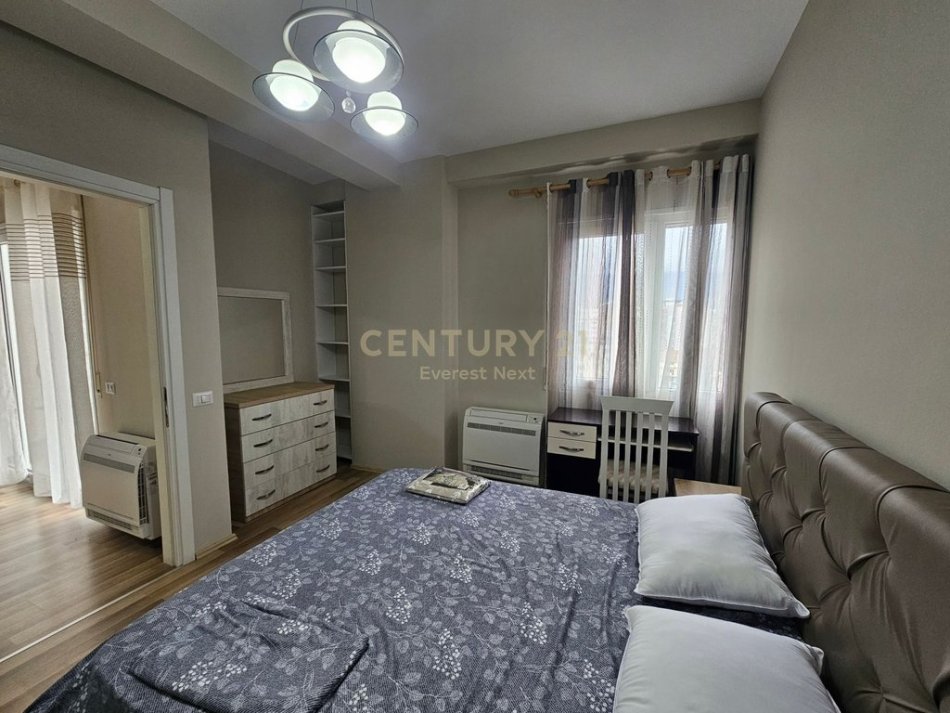Tirane, jepet me qera apartament 1+1 Kati 6, 60 m² 600 € (Gjimnazi Partizani)