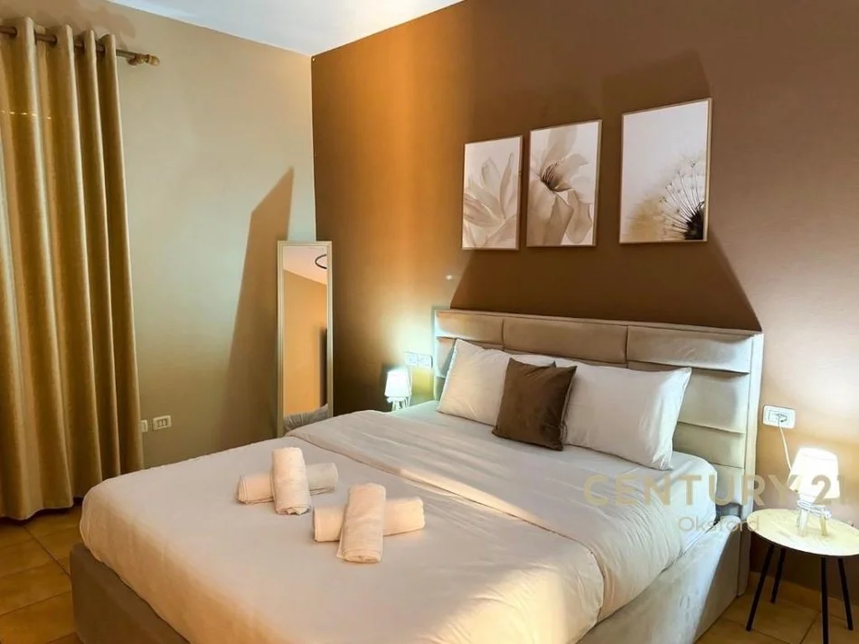 Tirane, jepet me qera apartament 1+1 Kati 5, 73 m² 750 € (RRuga e Barrikadave)