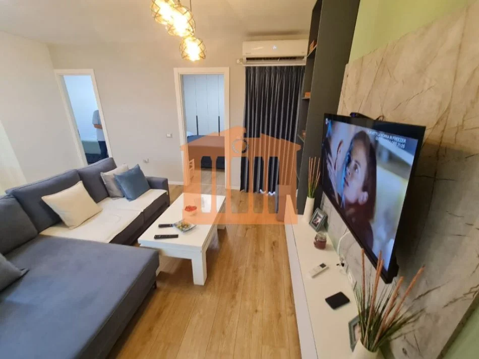 Durres, shitet apartament 2+1+Ballkon Kati 3, 80 m² 135.000 €