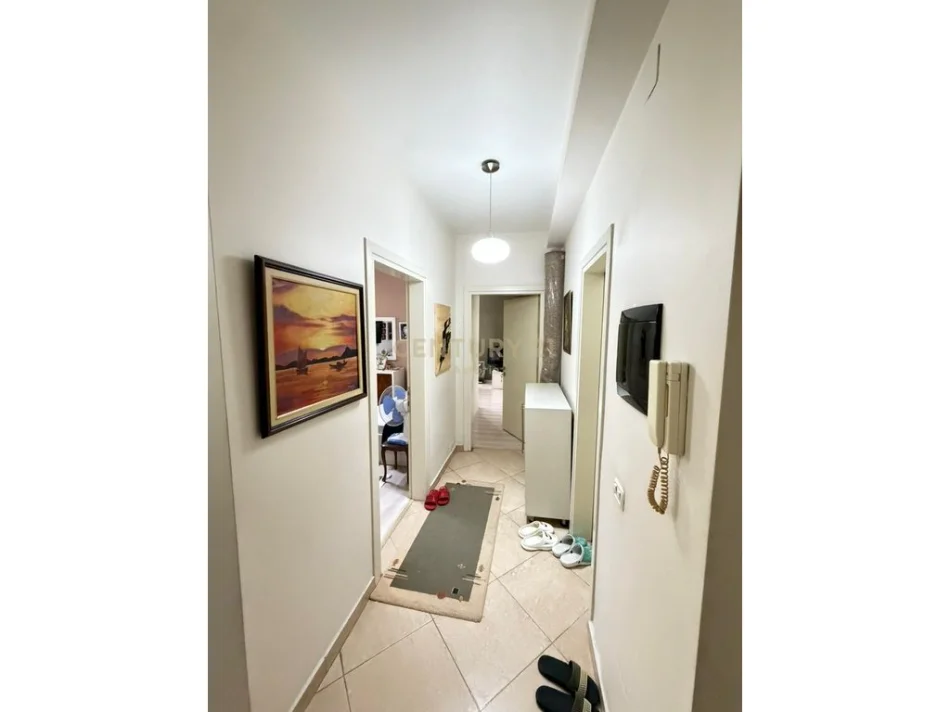 Tirane, shitet apartament Kati 8, 117 m² 320.000 € 