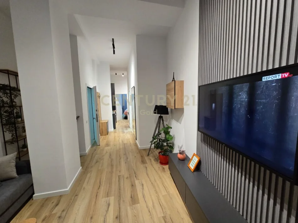 Tirane, shitet apartament 1+1 Kati 0, 71 m² 164.000 € (Kompleksi Magnet)