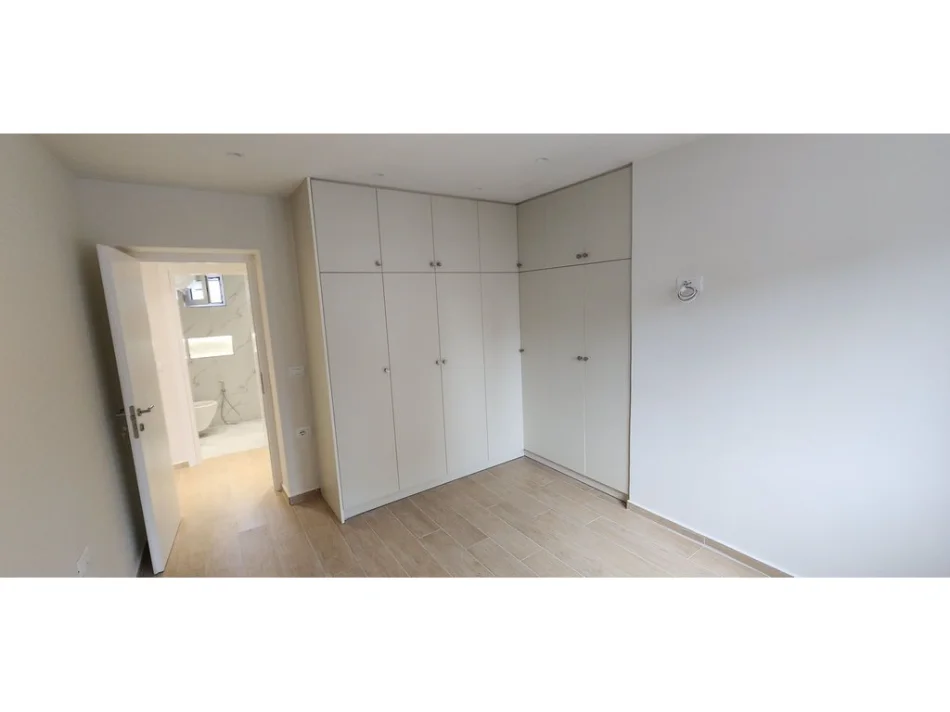 Sarande, shitet apartament 1+1+Ballkon Kati 2, 65 m² 125.000 € (sarand)