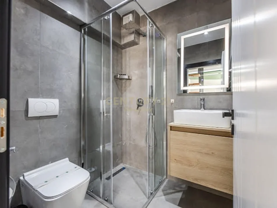 Durres, shitet apartament duplex Dublex Kati 1, 78 m² 150.000 € (Shkembi i Kavajes)