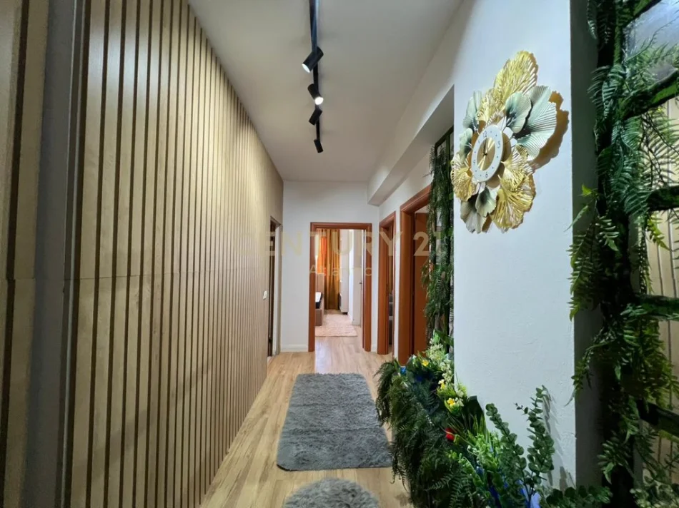 Durres, shitet apartament 2+1 Kati 7, 82 m² 135.000 € (Plazh Durres)