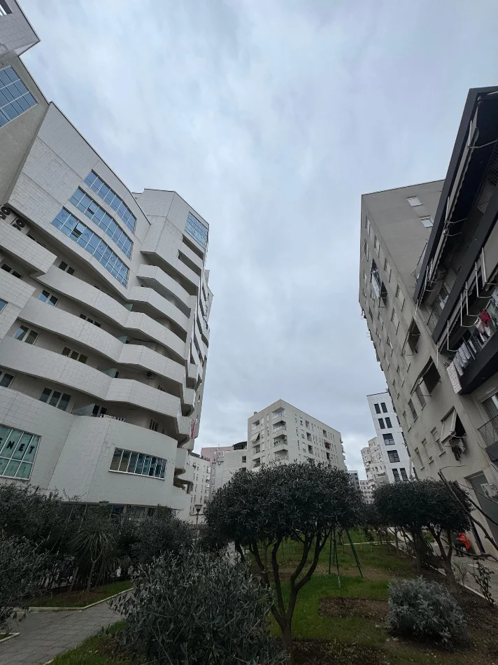 Tirane, shitet ambjent biznesi Kati 0, 114 m² 290.000 € (Ambient Biznesi Per Shitje 21 Dhjetori Okazion Biznes Aktiv)