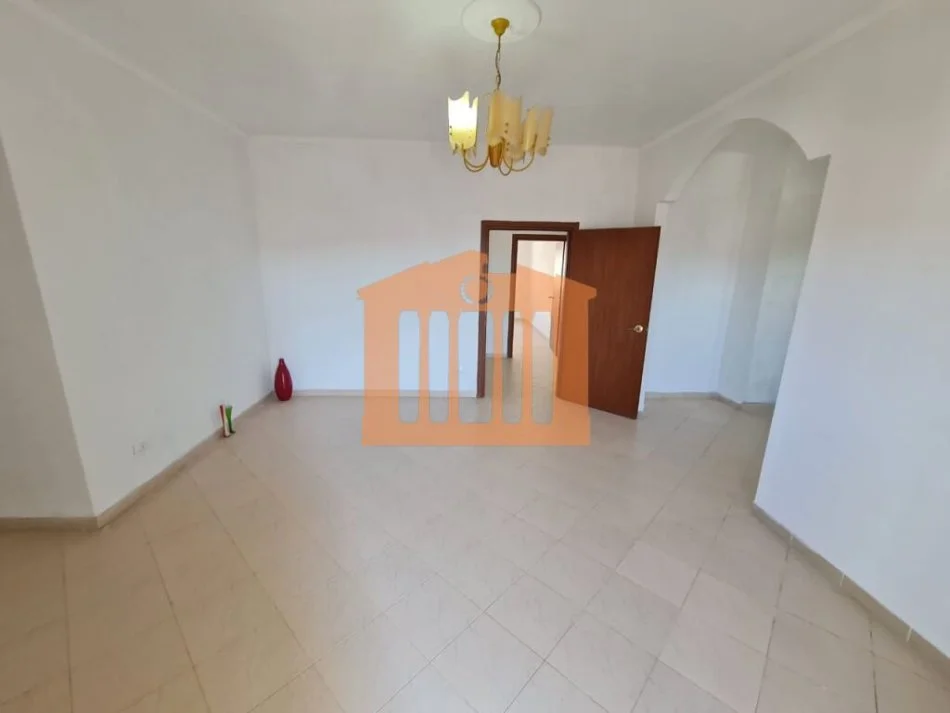 Durres, shitet apartament 2+1+Ballkon Kati 9, 105 m² 90.000 € 