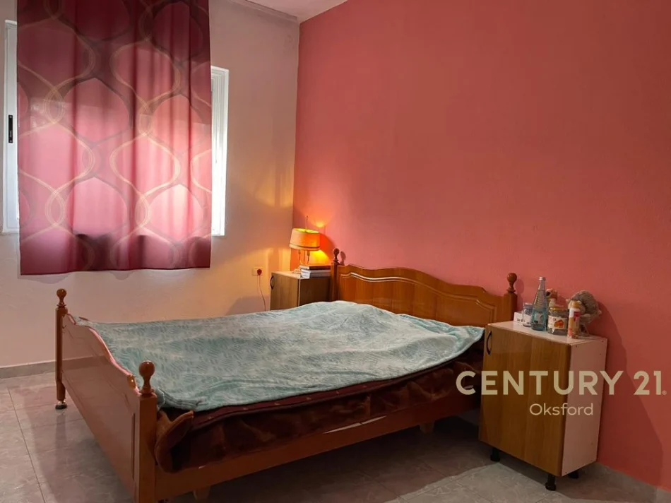 Tirane, shitet apartament 2+1 Kati 0, 97 m² 88.000 € (Shkoze)