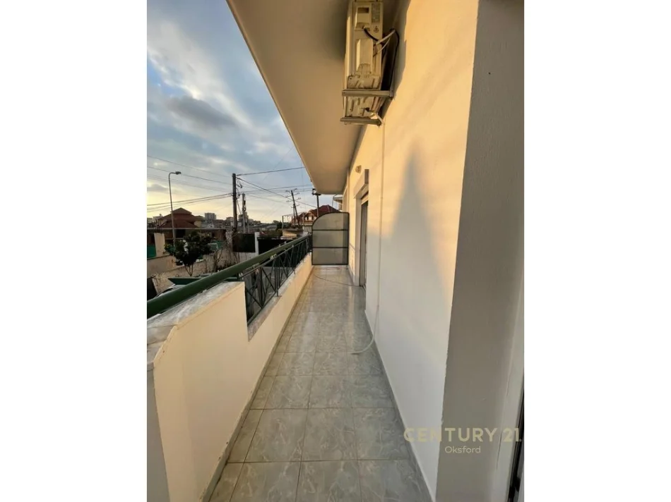 Tirane, shitet apartament 2+1 Kati 0, 97 m² 88.000 € (Shkoze)