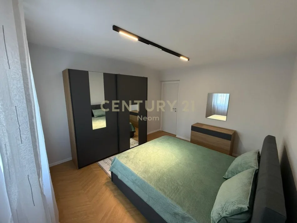 Tirane, shitet apartament 1+1 Kati 4, 53 m² 149.000 € (Selvia)