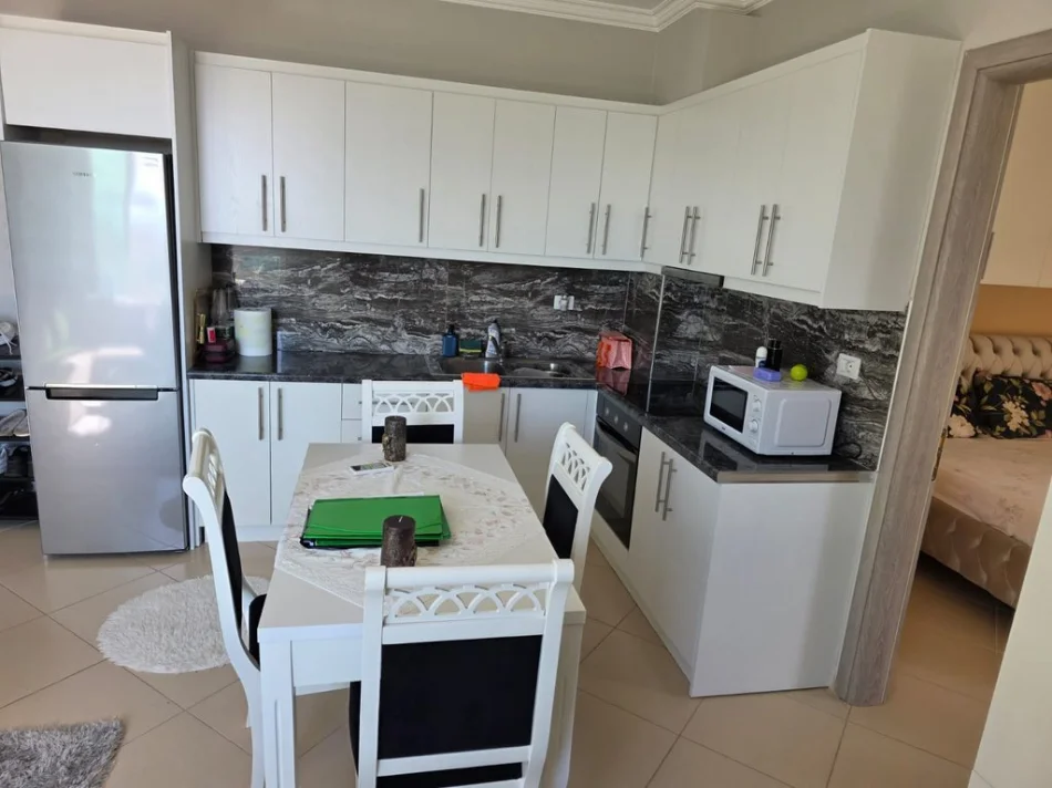 Sarande, shitet apartament 1+1 Kati 2, 71 m² 130.000 € (Sarande,Qender)