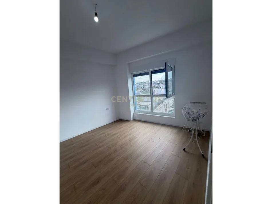 Shqiperi, shitet apartament 1+1 Kati 8, 51 m² 87.000 € (Ali Demi)