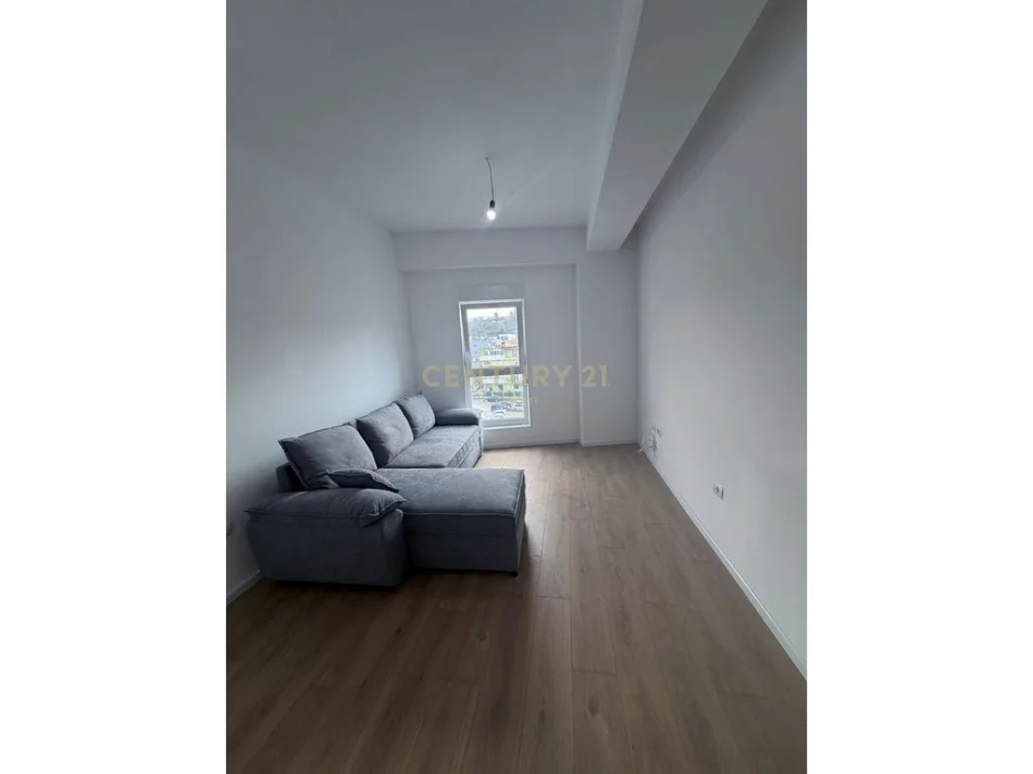 Shqiperi, shitet apartament 1+1 Kati 8, 51 m² 87.000 € (Ali Demi)