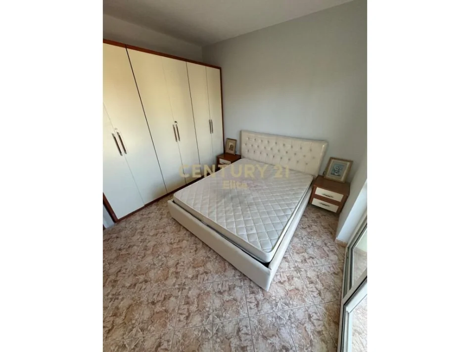 Shqiperi, jepet me qera apartament 1+1 Kati 5, 65 m² 480 € (Don Bosko)