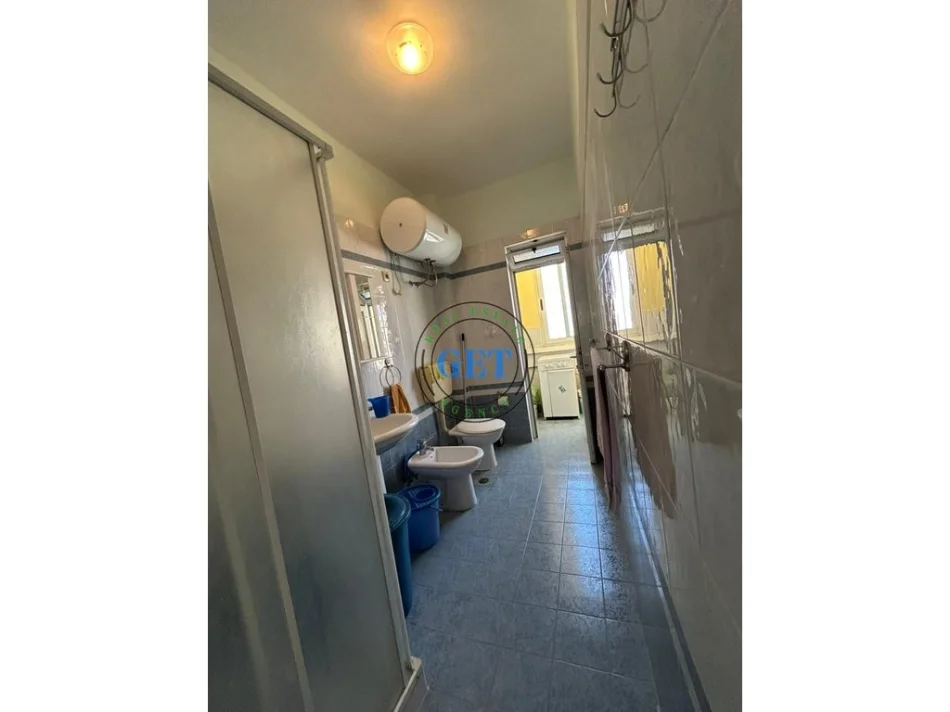 Durres, shitet apartament 2+1 Kati 5, 75 m² 90.000 € (Ish Rajoni i Policisë)
