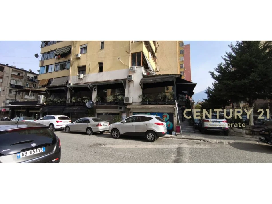 Tirane, shitet , 170 m² 370.000 € (Kinostudio)