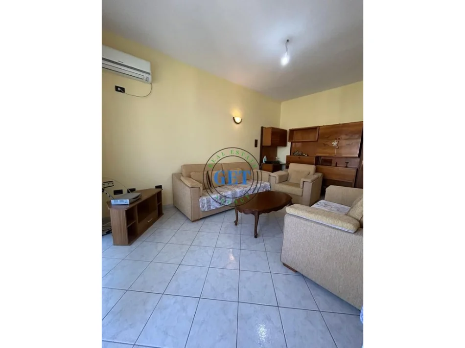 Durres, shitet apartament 2+1 Kati 5, 75 m² 90.000 € (Ish Rajoni i Policisë)