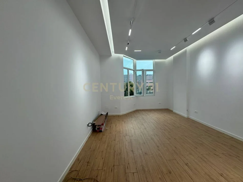 shitet garsonier 1+1 Kati 1, 32 m² 98.000 € (21 Dhjetori)