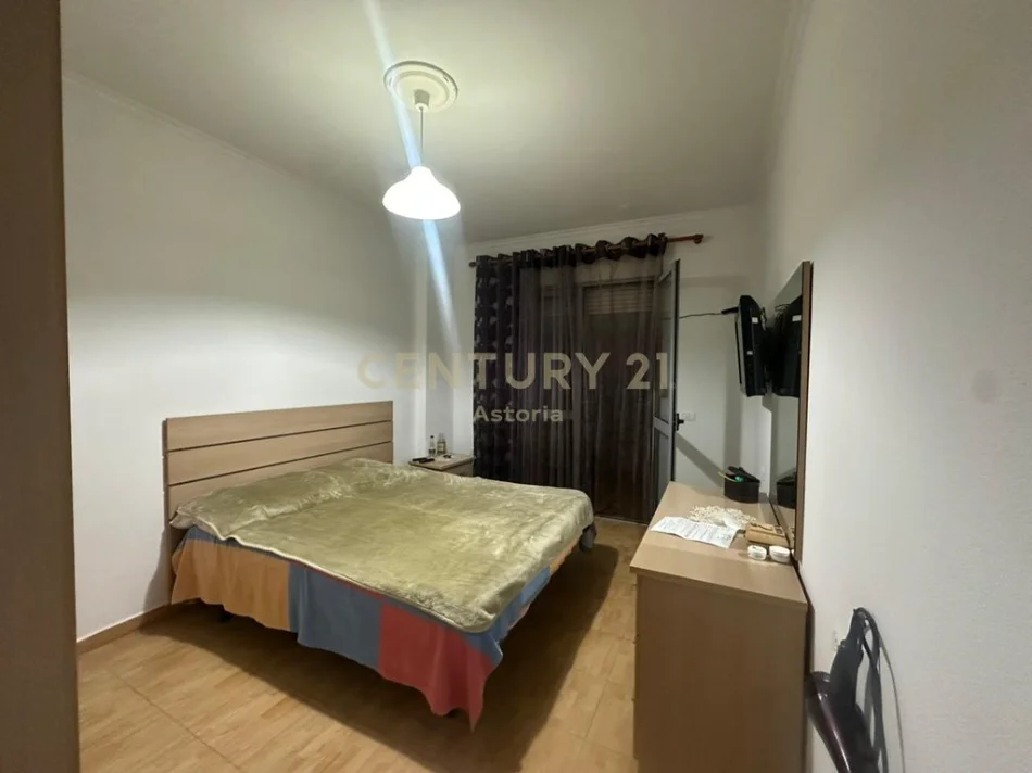 Tirane, shitet apartament Kati 6, 200.000 € 