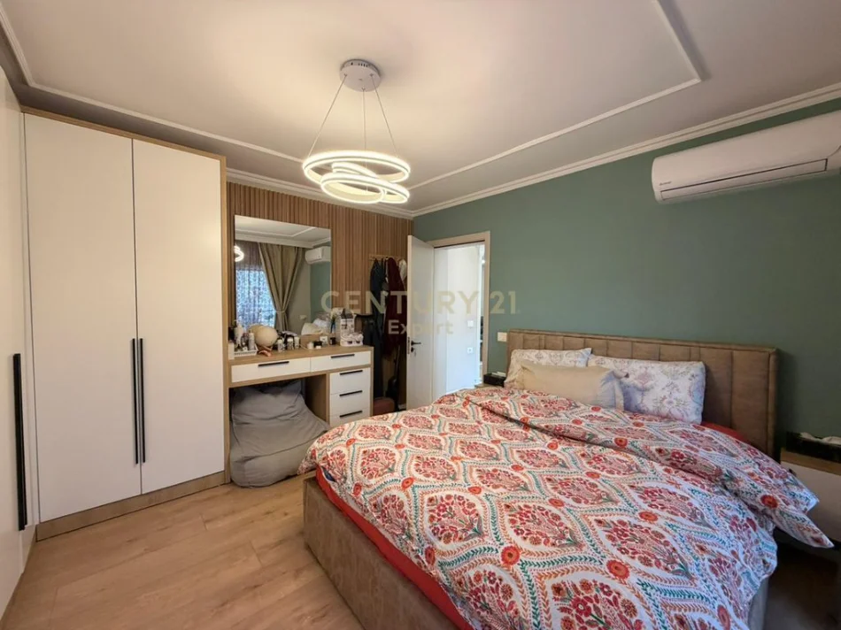 Tirane, shitet apartament 2+1+Ballkon Kati 5, 69 m² 115.000 € (Varri Bamit)